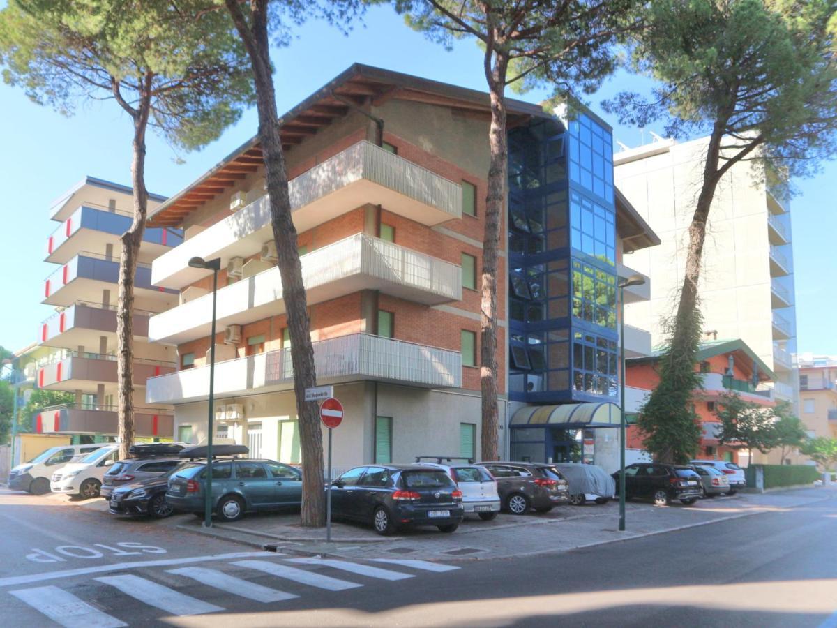 Elena Apartment Lignano Sabbiadoro Exterior foto