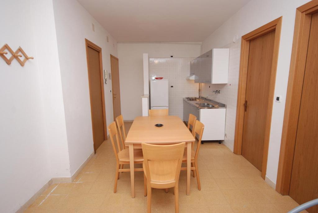 Elena Apartment Lignano Sabbiadoro Cameră foto